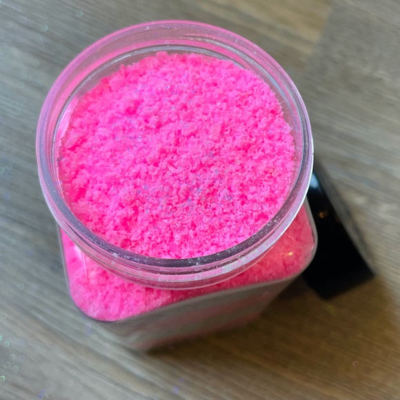 I Might Be A Mermaid Bubbling Bath Salts - Picture 4 of 5